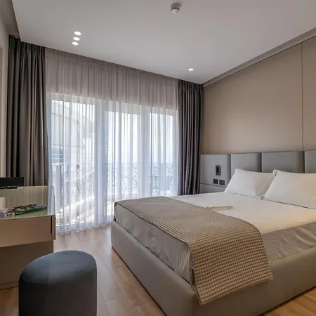 Hotell Ami Mar 4*